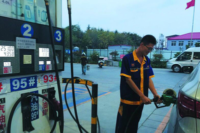 提質(zhì)不提價(jià) 青島市20家加油站率先開(kāi)售國(guó)五油_山東新聞_大眾網(wǎng)